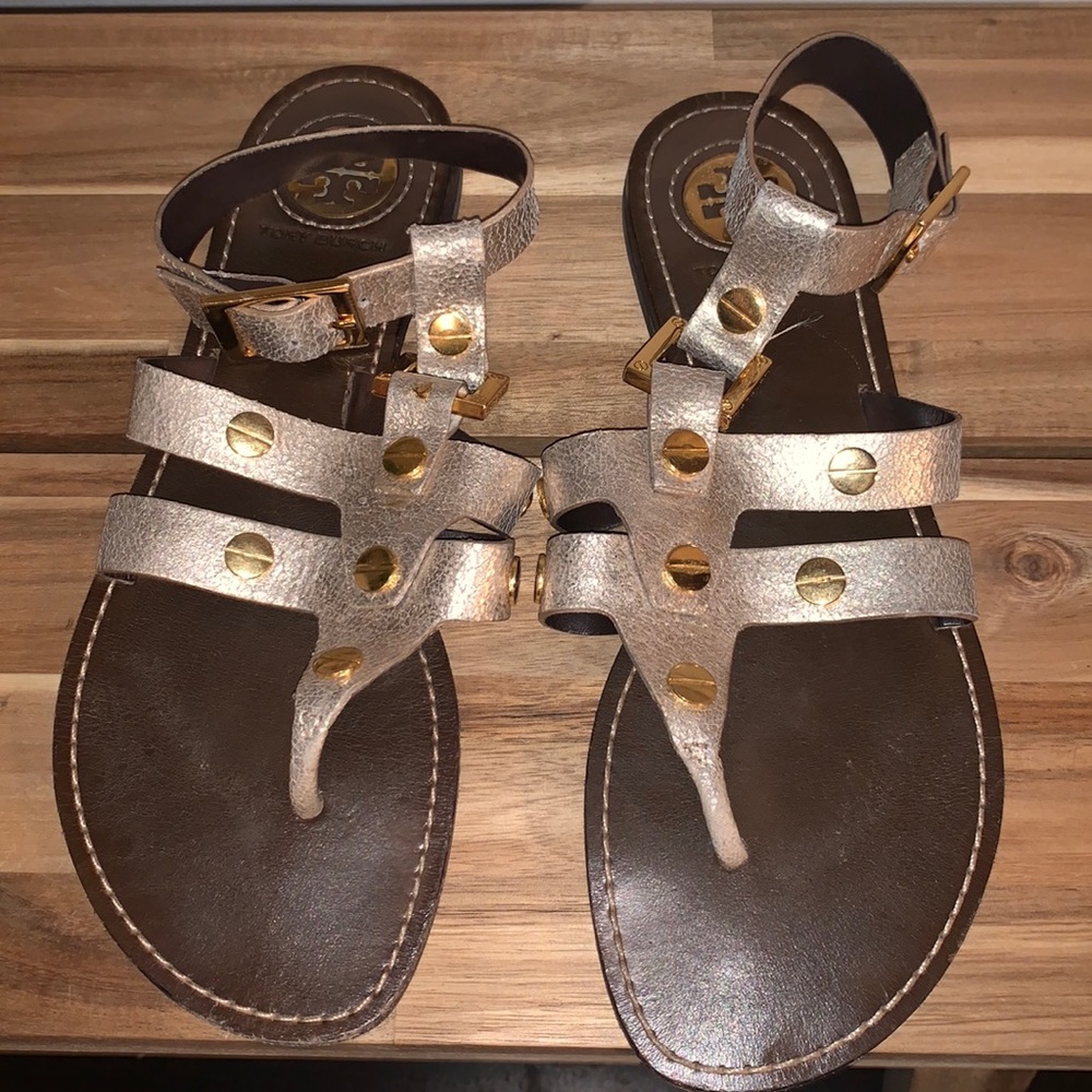 Tory Burch Briza Gladiator Sandals Platinum w/ gold buckles Sz 8